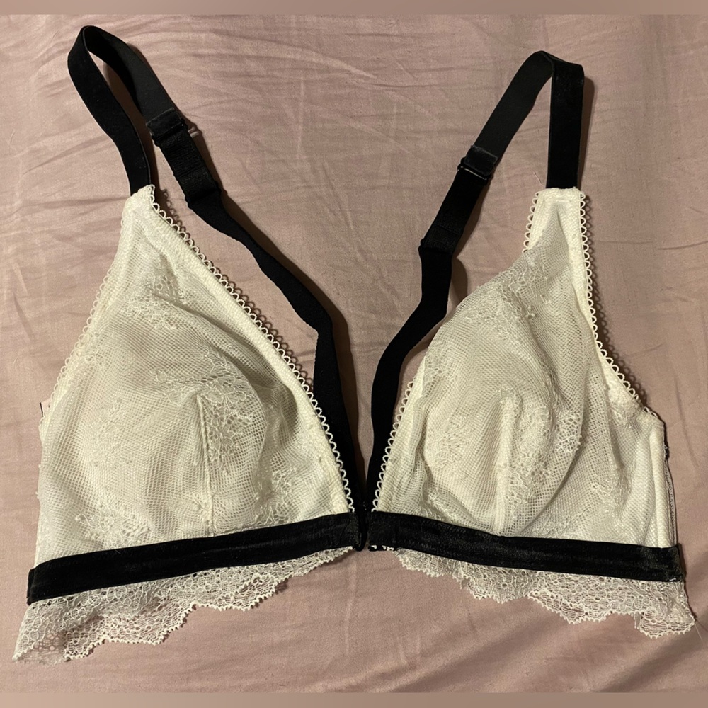 Victoria’s Secret M Lace Bralette.